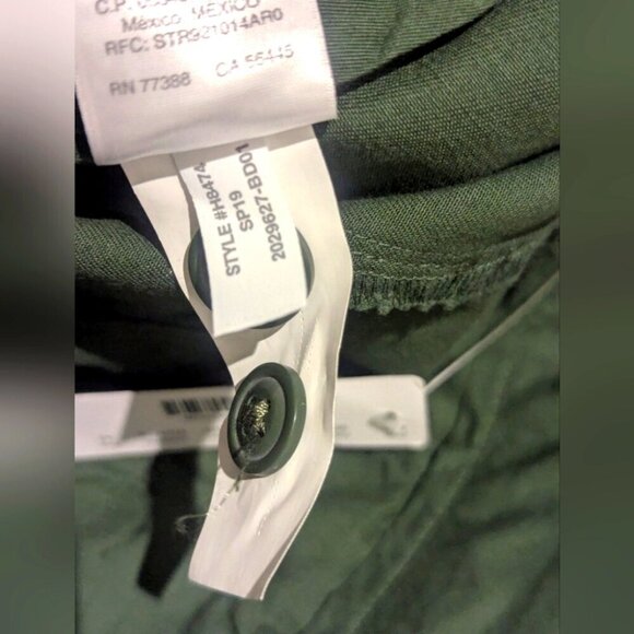 Men's J. Crew Green Flat Front Chino Shorts with Belt Loops - Size 44 Inseam 9 - Picture 7 of 7